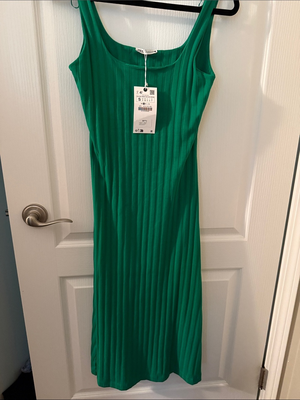Zara Ribbed Maxi Dress - Picture 3 of 5
